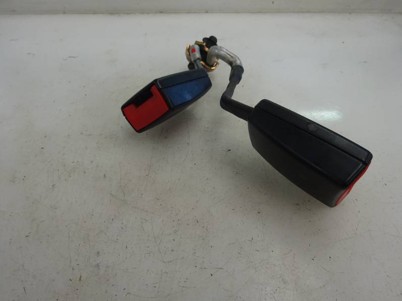 CINTURON SEGURIDAD TRASERO IZQUIERDO AUDI A3 2003 2.0 TDI (140 CV)