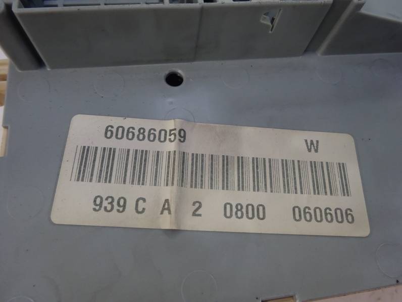 CAJA RELES FUSIBLES ALFA ROMEO 159 2006 1.9 JTD 16V (150 CV)