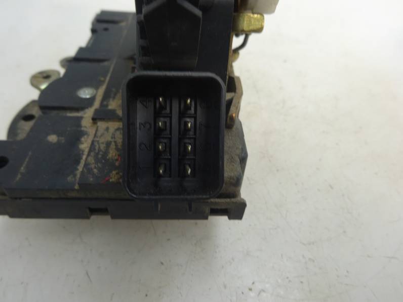 CERRADURA PUERTA DELANTERA DERECHA FORD FOCUS BERLINA 2004 1.8 TDCI TURBODIESEL (116 CV)