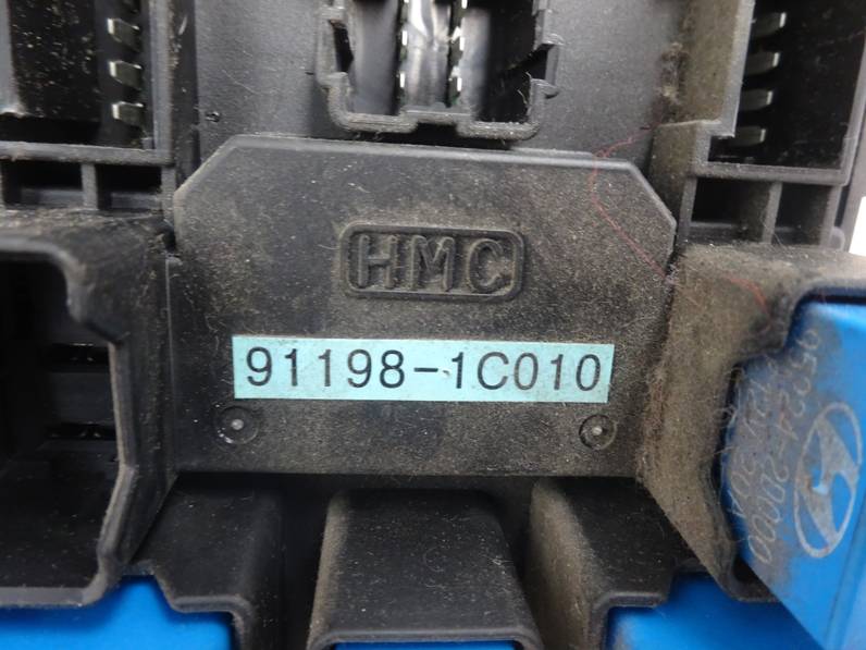 CAJA RELES FUSIBLES HYUNDAI GETZ 2005 1.5 CRDI (82 CV)