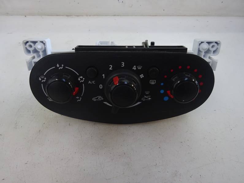 MANDO CALEFACCION AIRE ACONDICIONADO DACIA SANDERO 2016 1.0 TCE (101 CV)