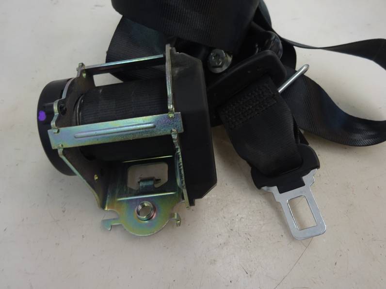 CINTURON SEGURIDAD TRASERO CENTRAL DACIA SANDERO 2016 1.0 TCE (101 CV)