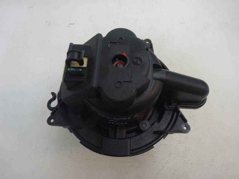 MOTOR CALEFACCION DACIA SANDERO 2016 1.0 TCE (101 CV)