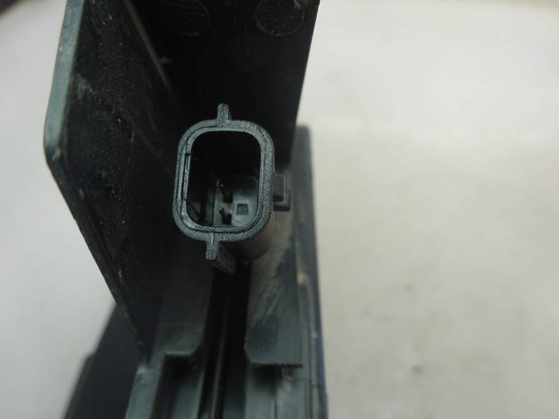 CERRADURA PUERTA DELANTERA DERECHA DACIA SANDERO 2016 1.0 TCE (101 CV)