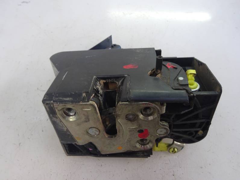 CERRADURA PUERTA TRASERA IZQUIERDA DACIA SANDERO 2016 1.0 TCE (101 CV)