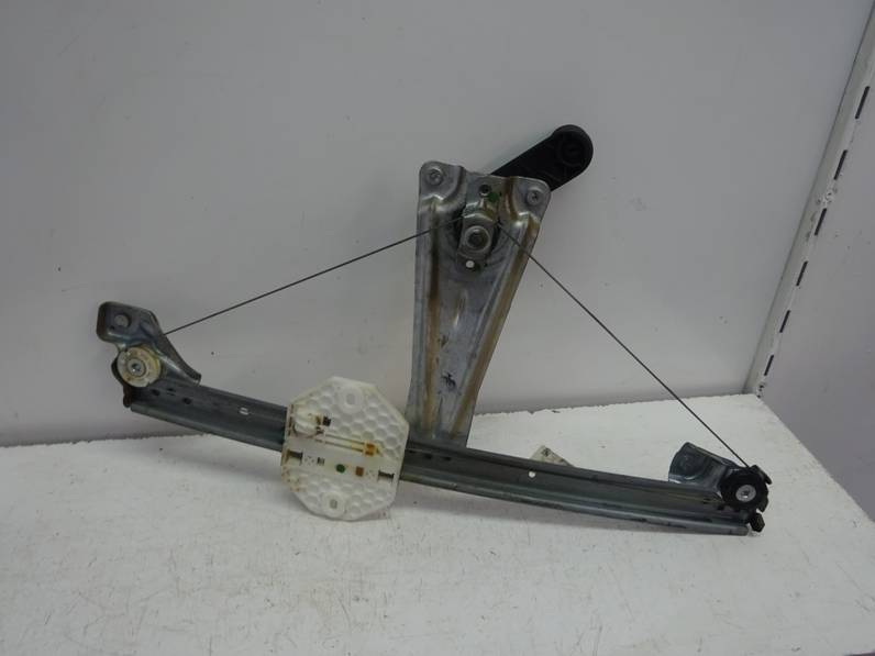 ELEVALUNAS TRASERO IZQUIERDO DACIA SANDERO 2016 1.0 TCE (101 CV)