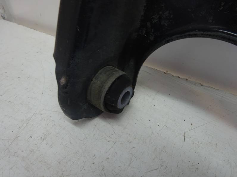 BRAZO SUSPENSION INFERIOR DELANTERO DERECHO DACIA SANDERO 2016 1.0 TCE (101 CV)