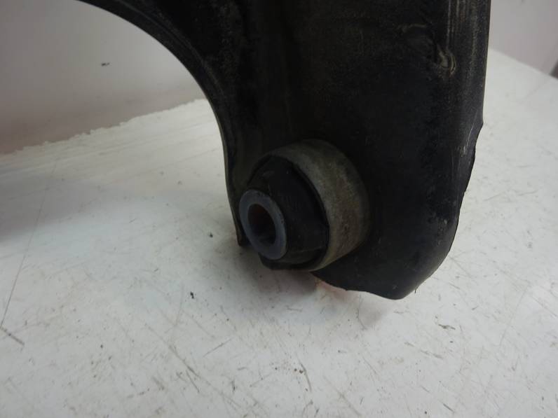 BRAZO SUSPENSION INFERIOR DELANTERO IZQUIERDO DACIA SANDERO 2016 1.0 TCE (101 CV)