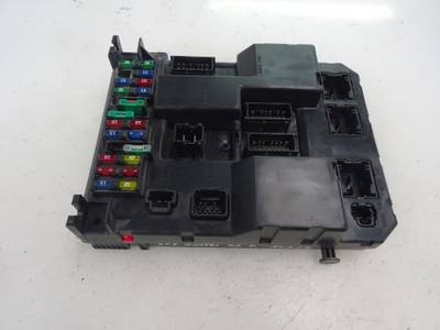 CAJA RELES FUSIBLES PEUGEOT 307 BREAK SW 2005 2.0 HDI (90 CV)