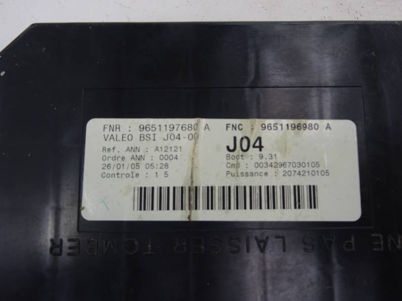 CAJA RELES FUSIBLES PEUGEOT 307 BREAK SW 2005 2.0 HDI (90 CV)