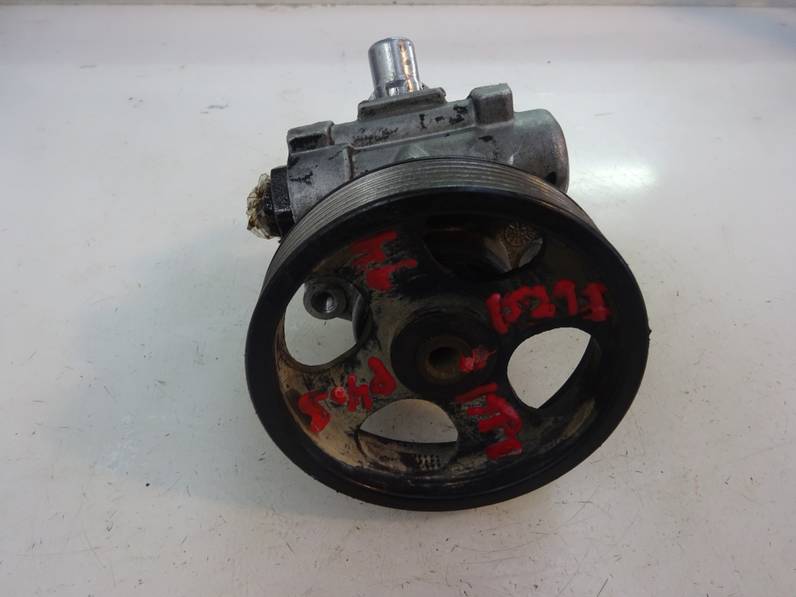 BOMBA DIRECCION PEUGEOT 405 BERLINA 1994 1.9 TURBODIESEL (92 CV)