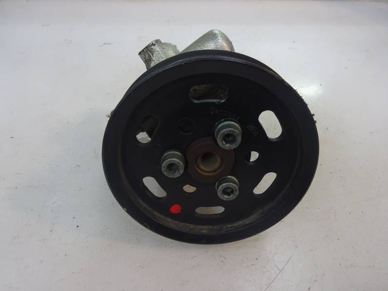 BOMBA DIRECCION VOLKSWAGEN POLO 2001 1.9 SDI (64 CV)