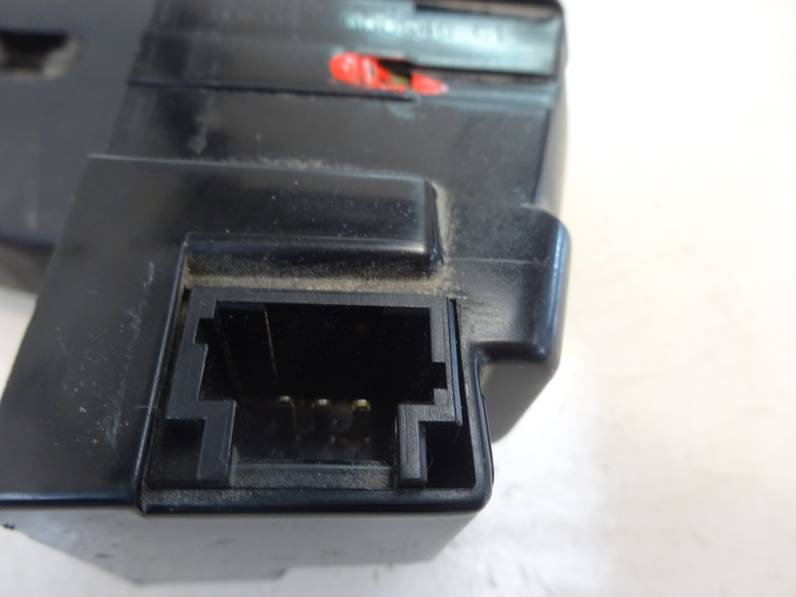 CERRADURA MALETERO PORTON PEUGEOT 308 SW 2008 1.6 HDI FAP (109 CV)