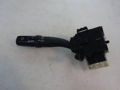 MANDO LUCES TOYOTA AVENSIS BERLINA 2005 2.2 D-4D (150 CV)