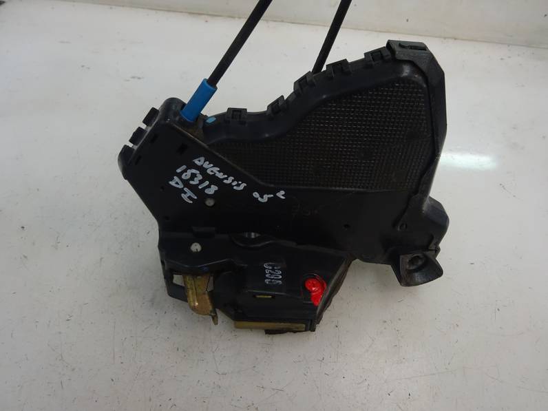 CERRADURA PUERTA DELANTERA IZQUIERDA TOYOTA AVENSIS BERLINA 2005 2.2 D-4D (150 CV)