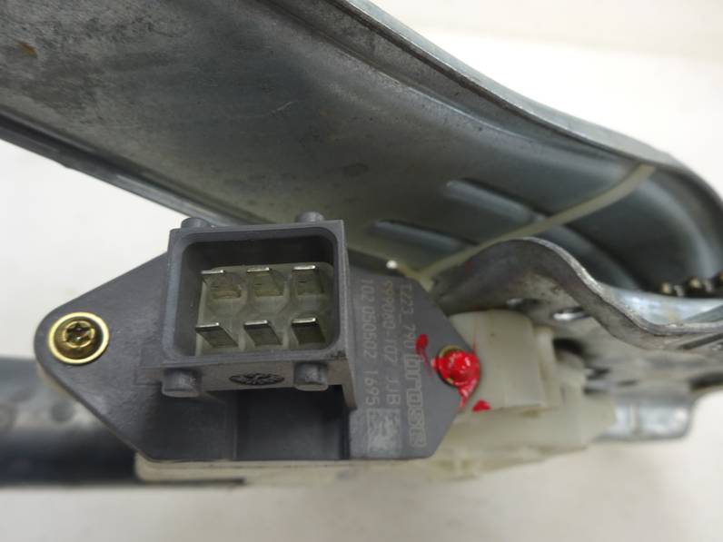 ELEVALUNAS TRASERO DERECHO TOYOTA AVENSIS BERLINA 2005 2.2 D-4D (150 CV)