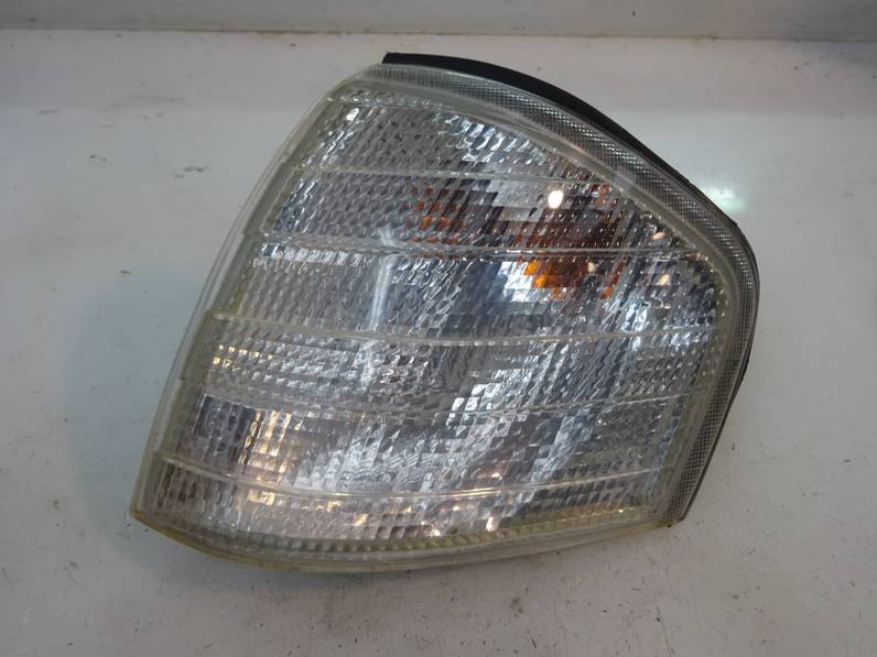 PILOTO DELANTERO IZQUIERDO MERCEDES CLASE C BERLINA 1993 2.5 D (113 CV)