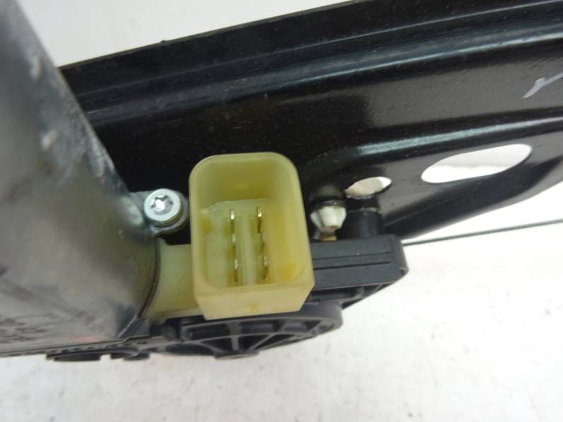 ELEVALUNAS TRASERO DERECHO MERCEDES CLASE C BERLINA 2007 2.2 CDI (150 CV)