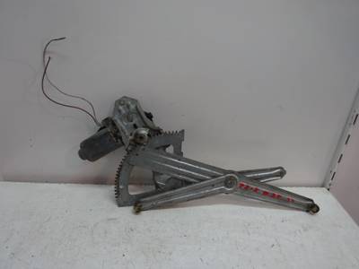 ELEVALUNAS DELANTERO DERECHO PEUGEOT 205 BERLINA 1996 1769 (60 CV)