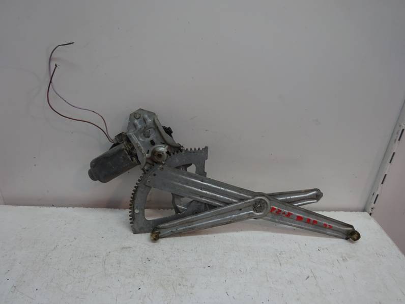 ELEVALUNAS DELANTERO DERECHO PEUGEOT 205 BERLINA 1996 1769 (60 CV)