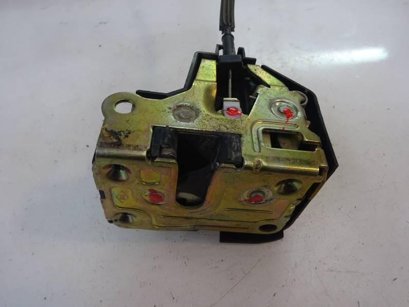 CERRADURA PUERTA DELANTERA DERECHA RENAULT CLIO II FASE II 2002 1.2 (58 CV)