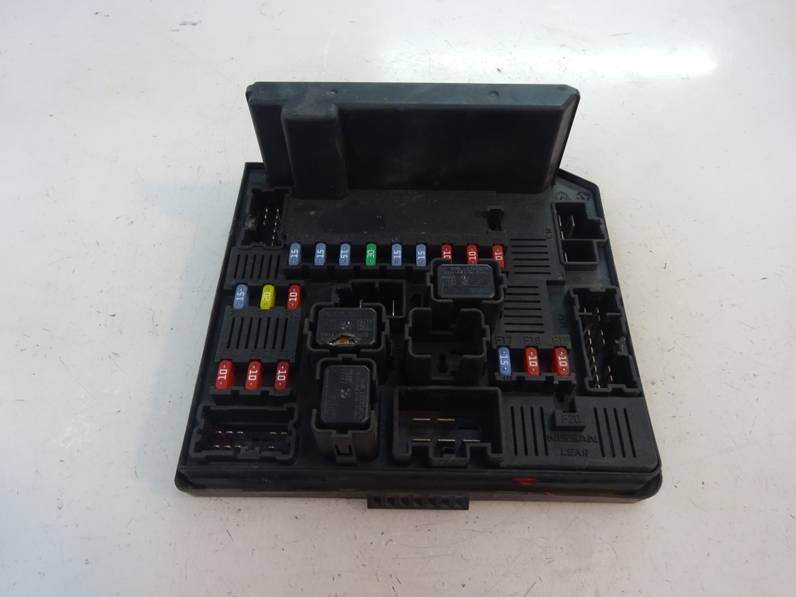 CAJA RELES FUSIBLES NISSAN QASHQAI 2007 1.5 DCI TURBODIESEL (106 CV)
