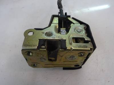 CERRADURA PUERTA DELANTERA DERECHA RENAULT CLIO II FASE II 2001 1.2 (58 CV)