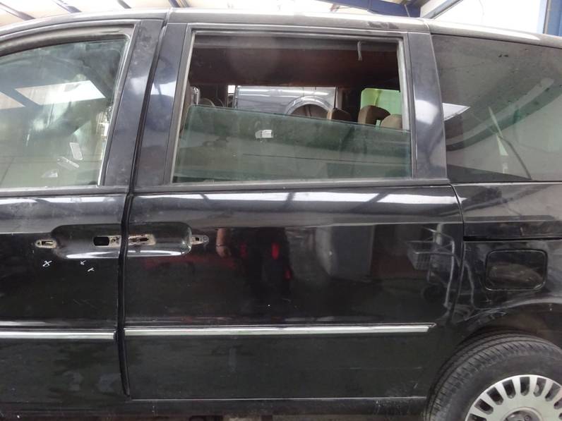 PUERTA TRASERA IZQUIERDA LANCIA PHEDRA 2007 2.0 JTD (136 CV)