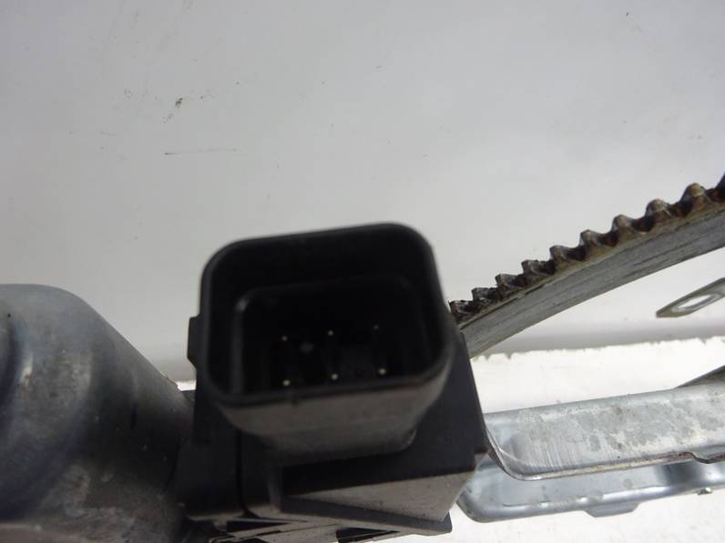 ELEVALUNAS DELANTERO IZQUIERDO OPEL MERIVA 2005 1.7 16V CDTI (75 CV)