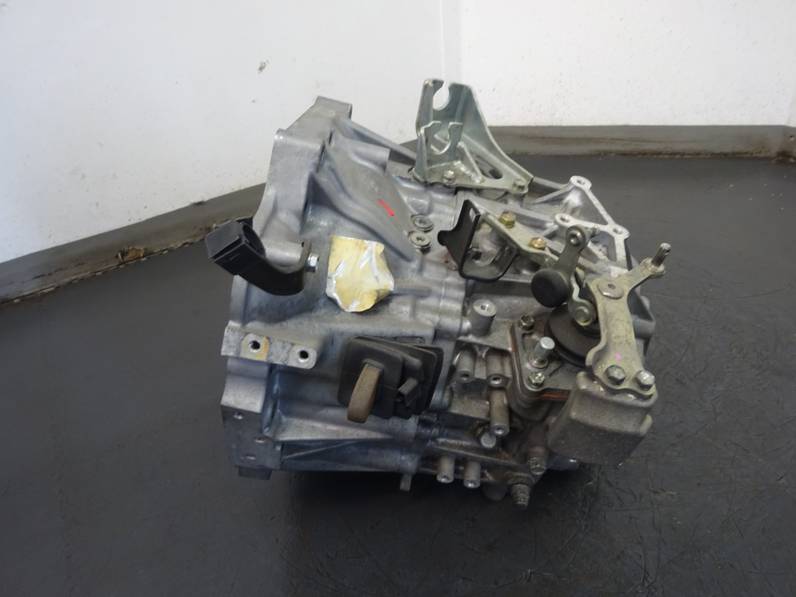 CAJA CAMBIOS TOYOTA AVENSIS BERLINA 2005 2.2 D-4D (150 CV)