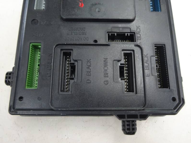 CAJA RELES FUSIBLES RENAULT SCENIC III 2016 1.5 DCI D FAP (110 CV)