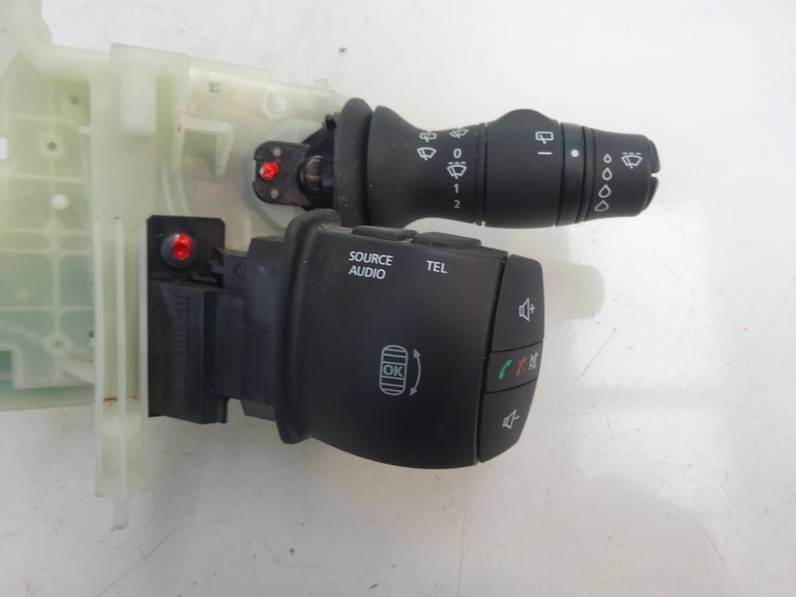 MANDO MULTIFUNCION RENAULT SCENIC III 2016 1.5 DCI D FAP (110 CV)