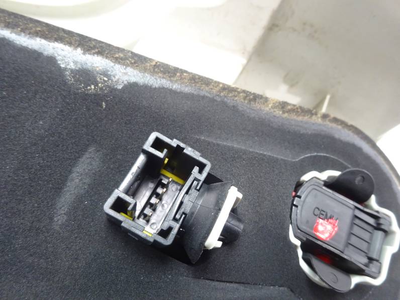 PILOTO TRASERO IZQUIERDO RENAULT SCENIC III 2016 1.5 DCI D FAP (110 CV)