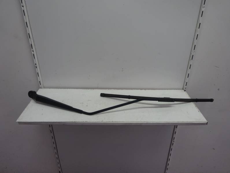 BRAZO LIMPIA DELANTERO DERECHO RENAULT SCENIC III 2016 1.5 DCI D FAP (110 CV)