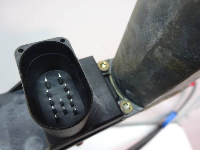 ELEVALUNAS TRASERO IZQUIERDO AUDI A3 2002 1.6 (102 CV)