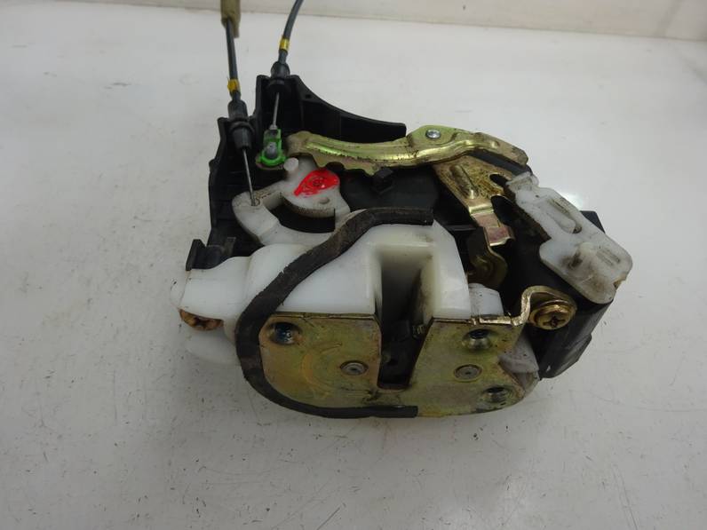 CERRADURA PUERTA TRASERA IZQUIERDA MITSUBISHI GRANDIS 2006 2.0 DI-D (136 CV)