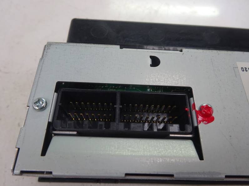 PANTALLA MULTIFUNCION MITSUBISHI GRANDIS 2006 2.0 DI-D (136 CV)