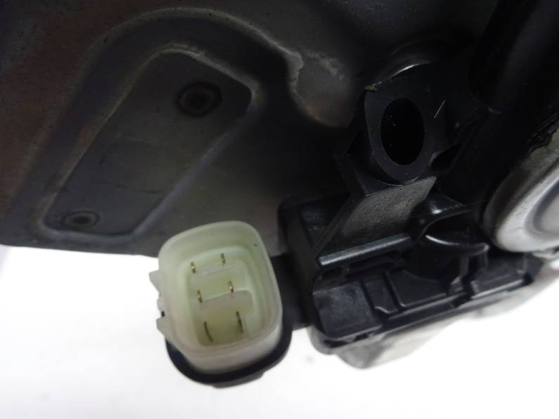 ELEVALUNAS DELANTERO IZQUIERDO MITSUBISHI GRANDIS 2006 2.0 DI-D (136 CV)