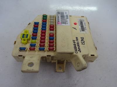 CAJA RELES FUSIBLES KIA CARENS 2007 2.0 CRDI (140 CV)