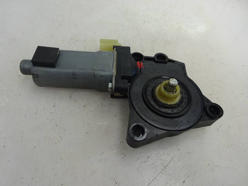 MOTOR ELEVALUNAS TRASERO DERECHO KIA CARENS 2007 2.0 CRDI (140 CV)