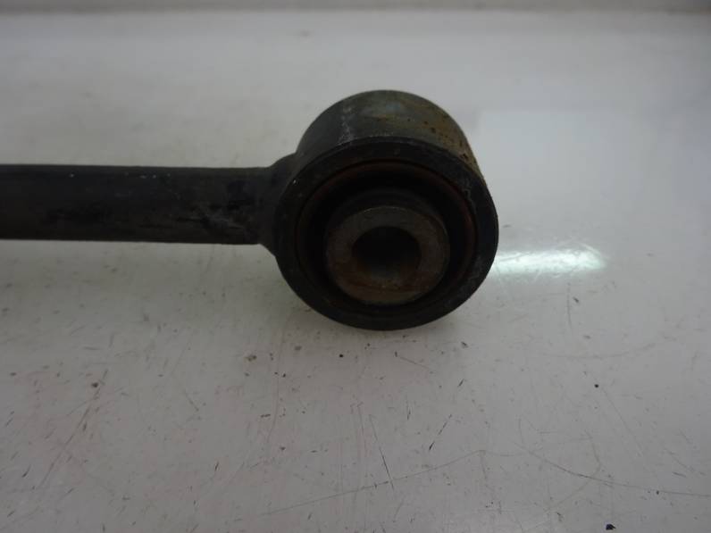 BRAZO SUSPENSION INFERIOR TRASERO DERECHO KIA CARENS 2007 2.0 CRDI (140 CV)