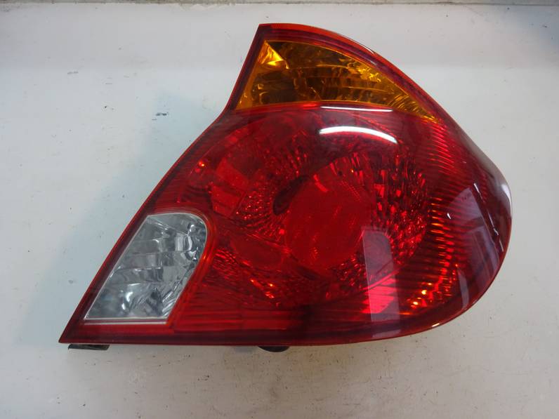 PILOTO TRASERO DERECHO HYUNDAI ACCENT 2003 1.5 CRDI (82 CV)