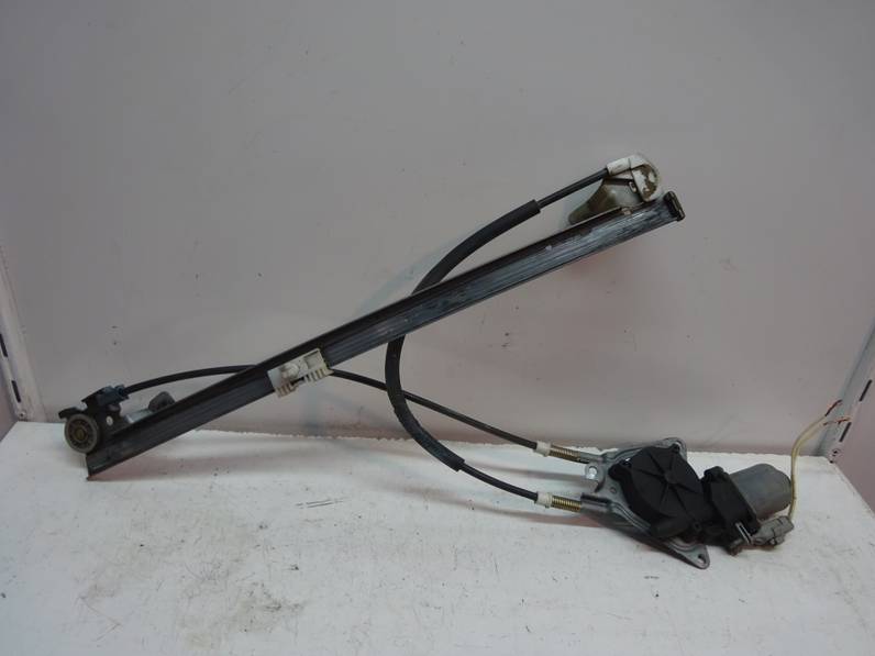 ELEVALUNAS DELANTERO IZQUIERDO PEUGEOT 106 2000 1.5 D (57 CV)