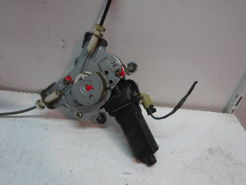 ELEVALUNAS DELANTERO DERECHO HYUNDAI ACCENT 2003 1.5 CRDI (82 CV)