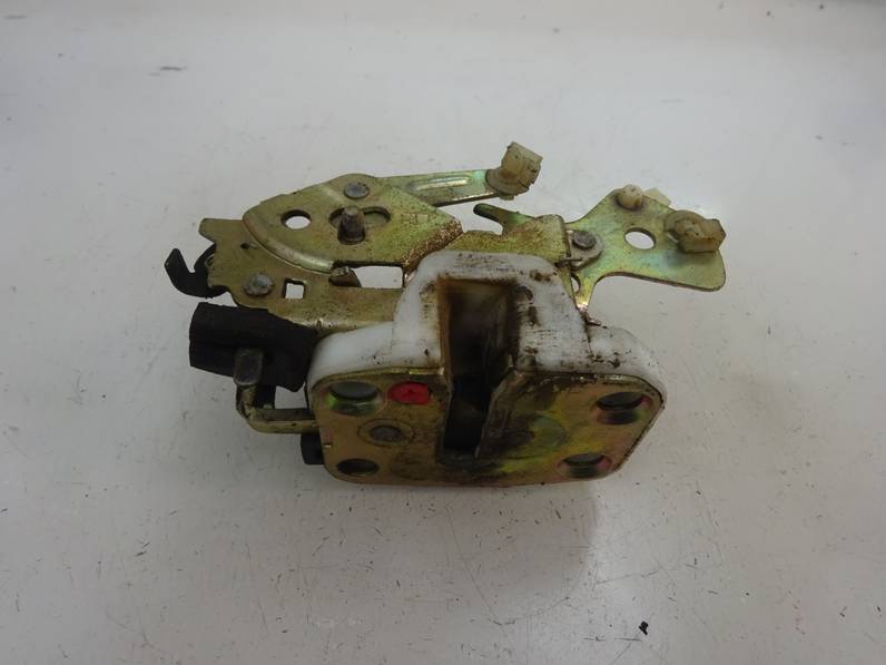 CERRADURA PUERTA TRASERA DERECHA KIA SPORTAGE 2001 2.0 TURBODIESEL (83 CV)