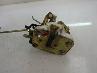 CERRADURA PUERTA DELANTERA DERECHA KIA SPORTAGE 2001 2.0 TURBODIESEL (83 CV)