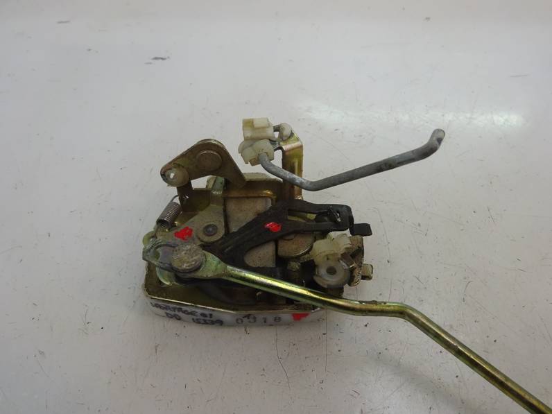 CERRADURA PUERTA DELANTERA DERECHA KIA SPORTAGE 2001 2.0 TURBODIESEL (83 CV)