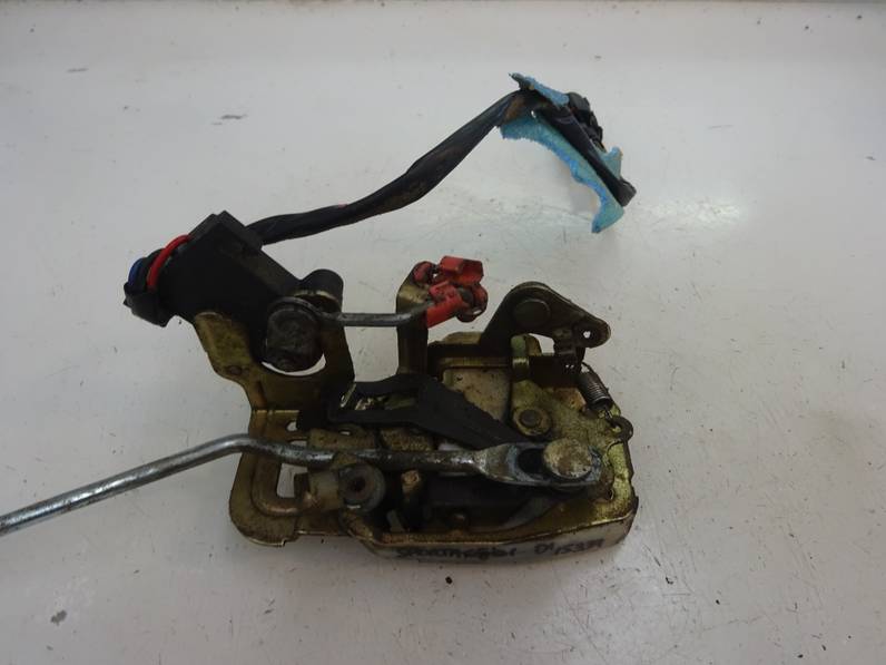 CERRADURA PUERTA DELANTERA IZQUIERDA KIA SPORTAGE 2001 2.0 TURBODIESEL (83 CV)