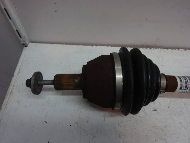 TRANSMISION DELANTERA IZQUIERDA FORD FOCUS BERLINA 2007 1.8 TDCI TURBODIESEL (116 CV)