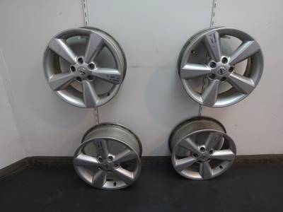 LLANTA NISSAN QASHQAI 2007 1.5 DCI TURBODIESEL (106 CV)